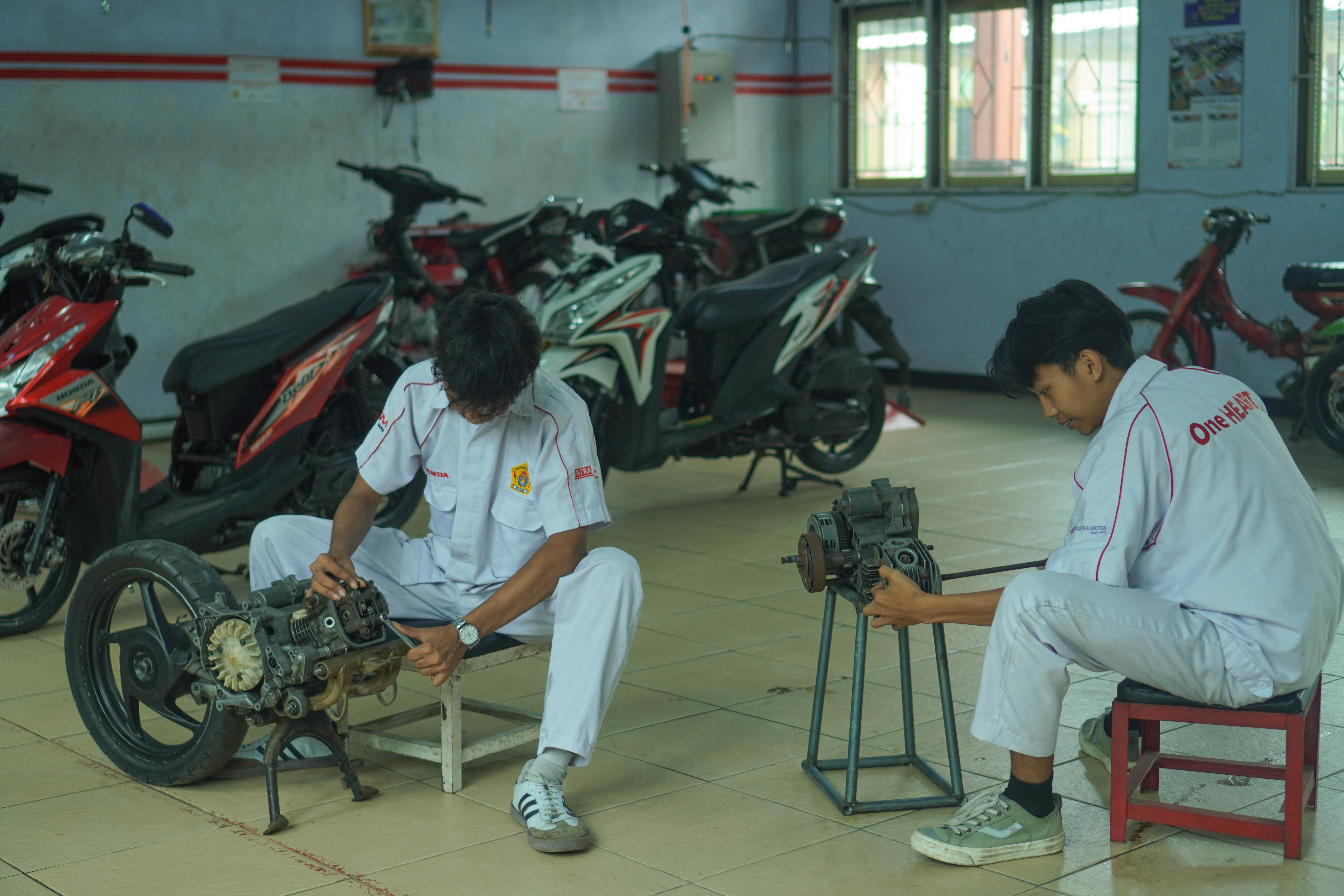 Teknik Sepeda Motor